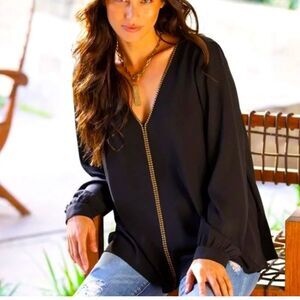Karen Kane shirt - black blouse with gold studs